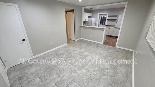 Foto del edificio - 1621 Huntington St