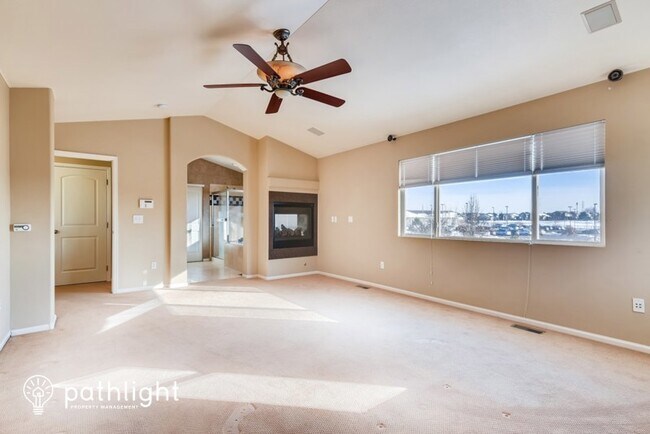 Building Photo - 16330 E 106th Way