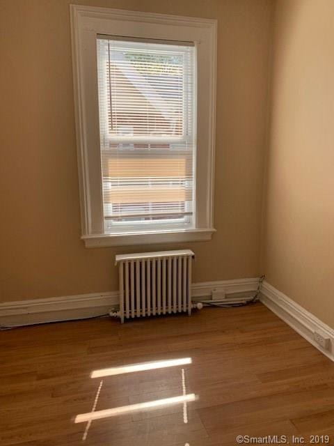 Foto del edificio - 180 Franklin Ave