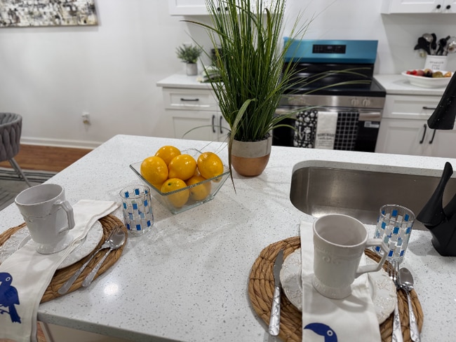 Foto del edificio - 3925 Pineshore Cir