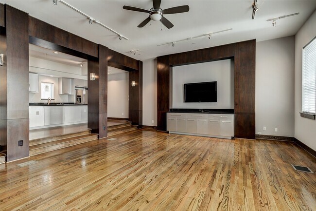 Foto del edificio - 1820 Prospect St