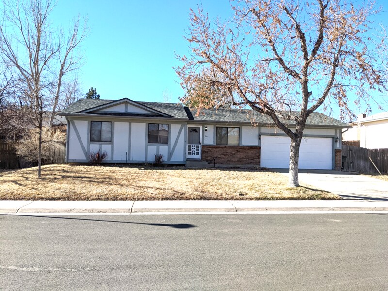 Primary Photo - 929 S Waco Way
