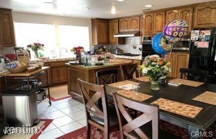 Foto del edificio - 5 br, 3.5 bath House - 1674 Mesa Ridge Ave
