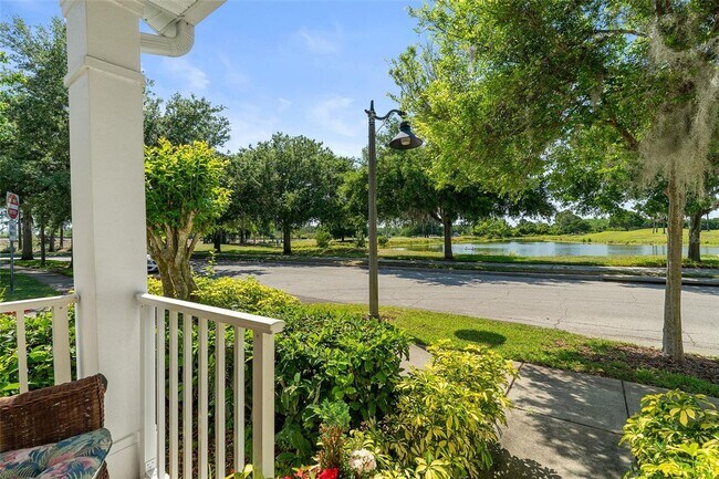 Foto del edificio - Beautiful 4/2.5 Townhome for Rent in Harmo...
