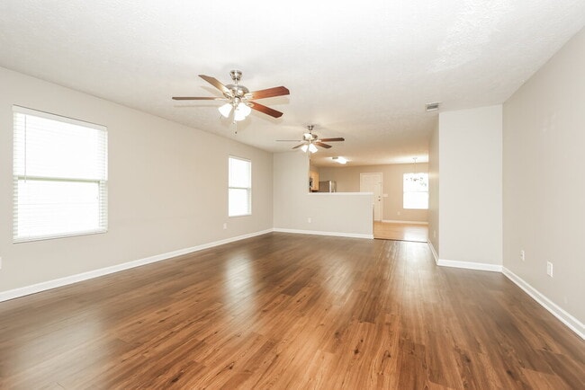 Building Photo - 3722 Blaze Dr