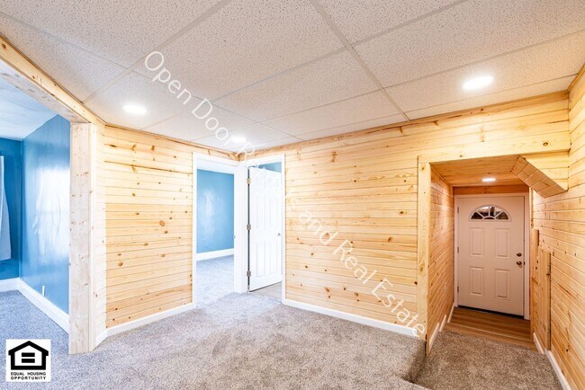 Foto del edificio - 1703 Sprott St