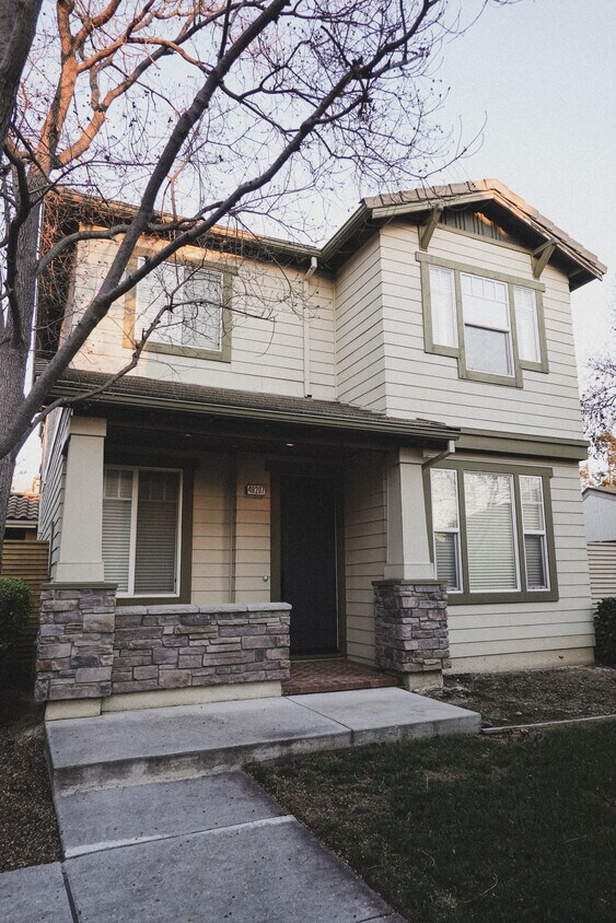 49207 Periwinkle Terrace, Fremont, CA 94539 House for Rent in Fremont
