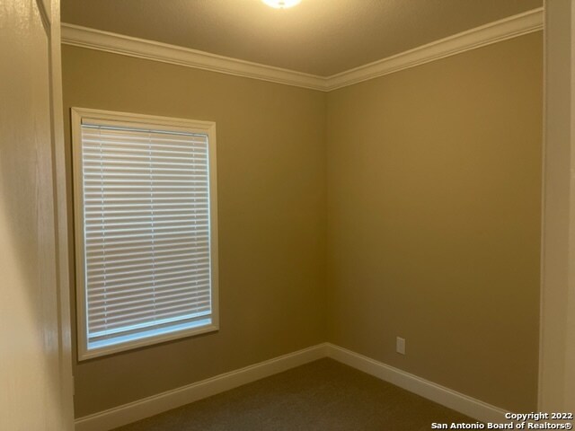 Foto del edificio - 711 La Cresta Dr