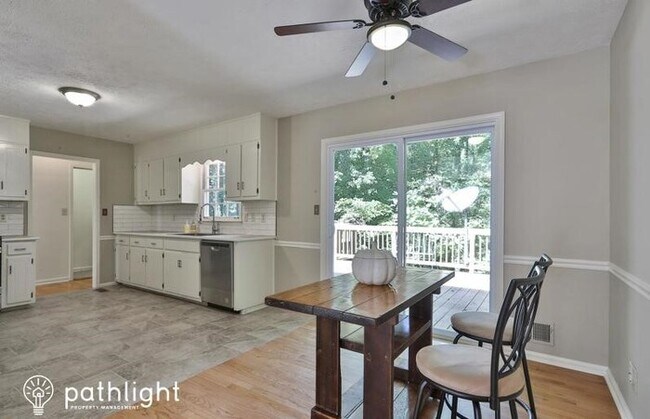 Building Photo - 385 Oak Street, Fayetteville, GA, 30215