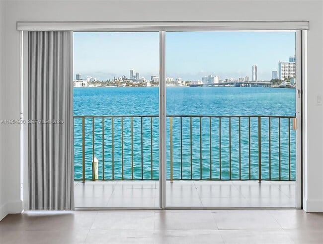 Building Photo - 7921 East Dr