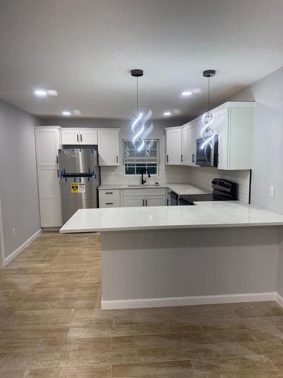 Foto principal - 8226 Darlington Dr