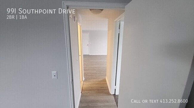 Building Photo - 99 Southpoint Dr