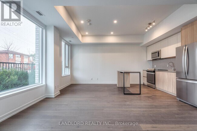 Building Photo - 15 Maryport Ave