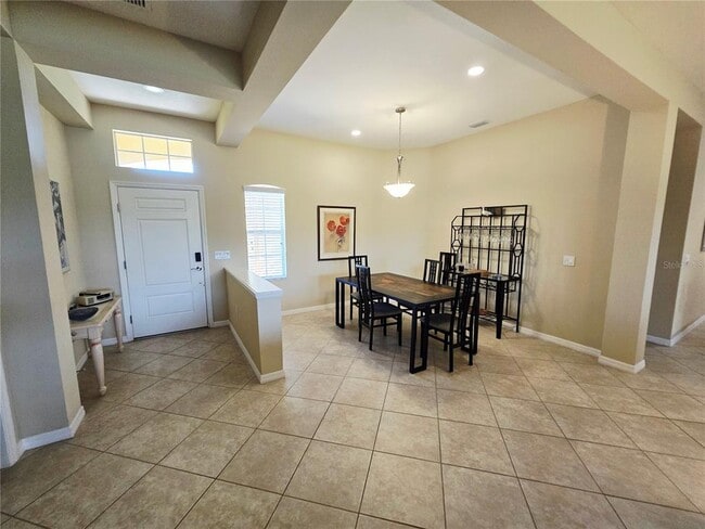 Foto del edificio - 1358 Still River Dr