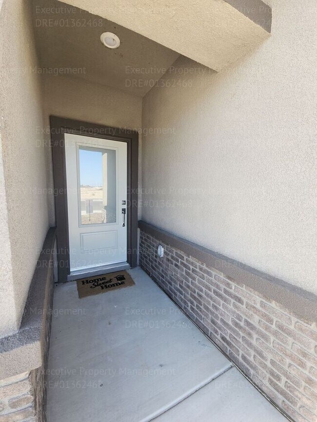 Foto del edificio - Newly constructed 3 bedroom/ 2 bathroom ho...