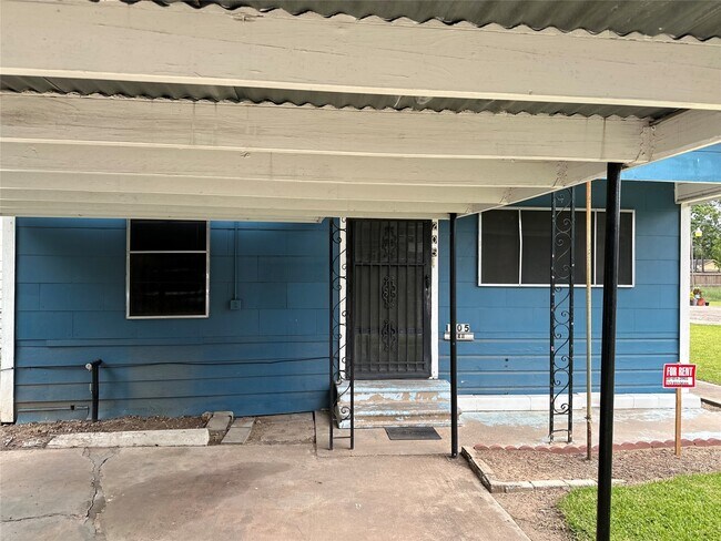 Foto del edificio - 1205 Avenue E