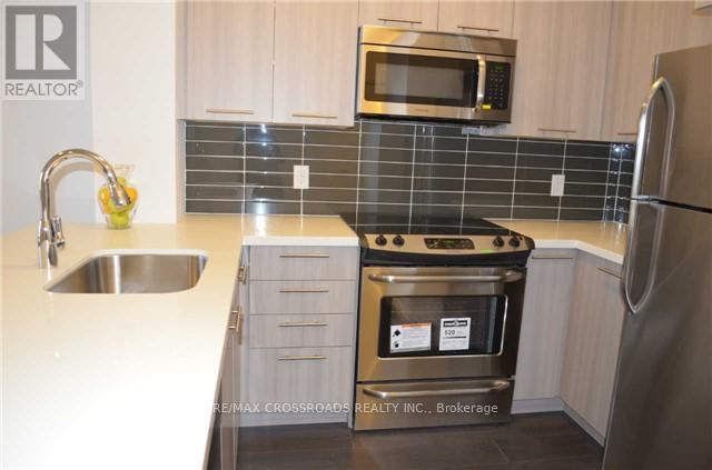 Photo du bâtiment - 540 Bur Oak Ave