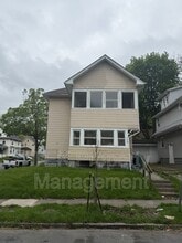 Building Photo - 1-3 Bardin St