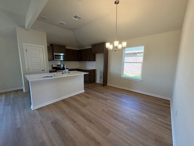 Building Photo - Beautiful New Home!  Pictures coming soon.