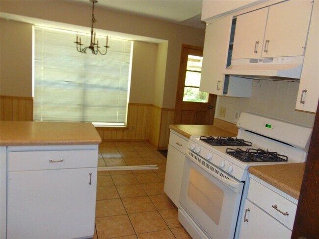 Foto del edificio - 7503 Glenhill Rd