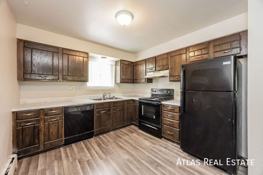 Foto principal - 64 Newport Cir