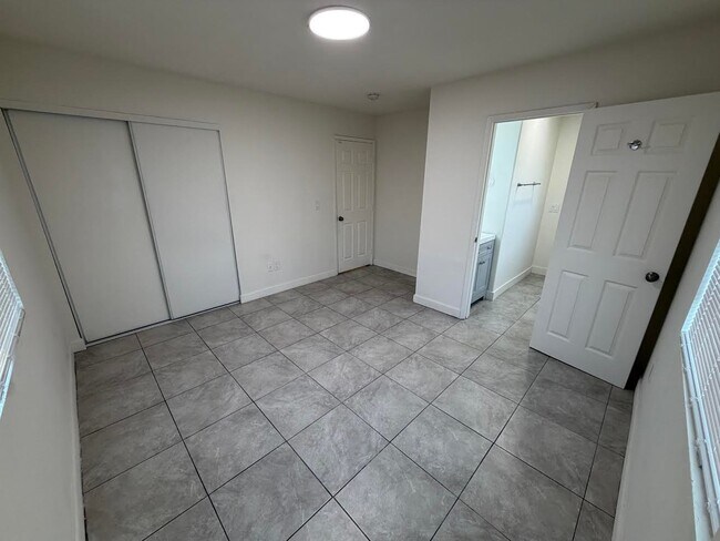 Foto del edificio - 4159 44th St