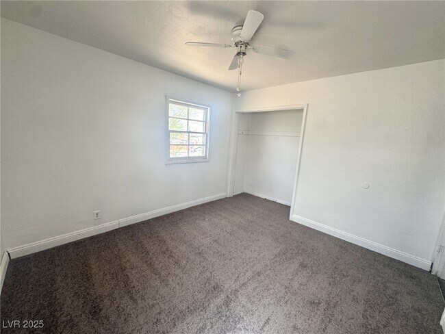 Foto del edificio - 1320 Jessica Ave