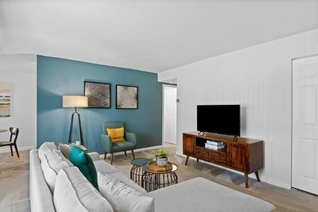Building Photo - Gwynn Oaks Landing Apartments and Townhomes