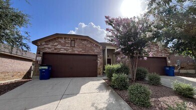 Building Photo - 331-333-333 Emma Dr