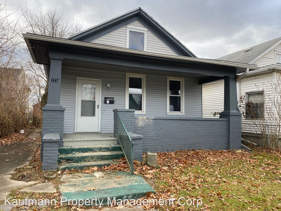 Primary Photo - 2 br, 1 bath House - 1230 Summit St