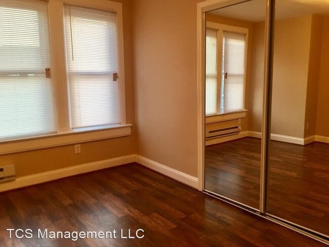 Building Photo - 3 br, 1 bath House - 1027 South Frazier St...