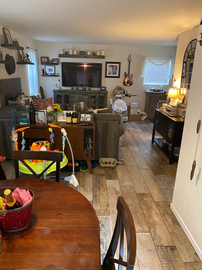 View of eating area, living room from deck side - 228 Madrone St