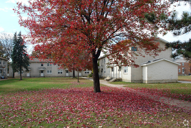 Building Photo - Vanderbilt Terrace