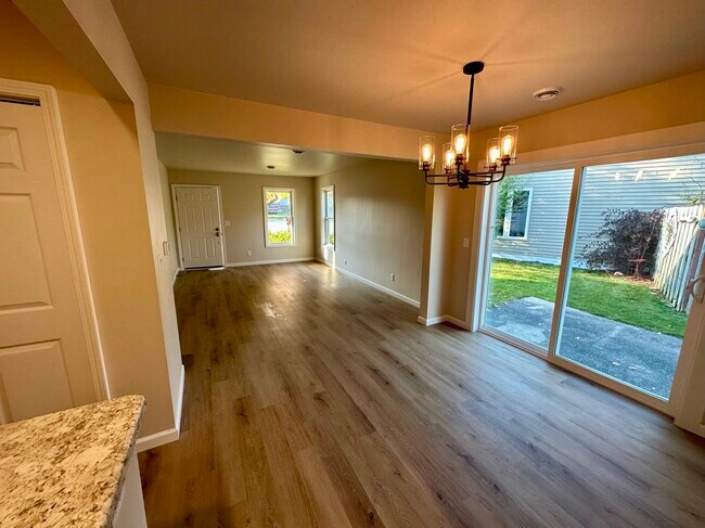 Foto del edificio - 834 Nicholas Ct
