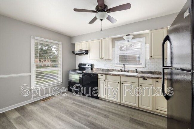 Foto del edificio - 5215 Peppercorn St