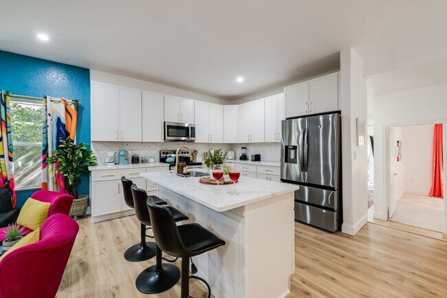 Foto del edificio - 5624 Eastside Ave