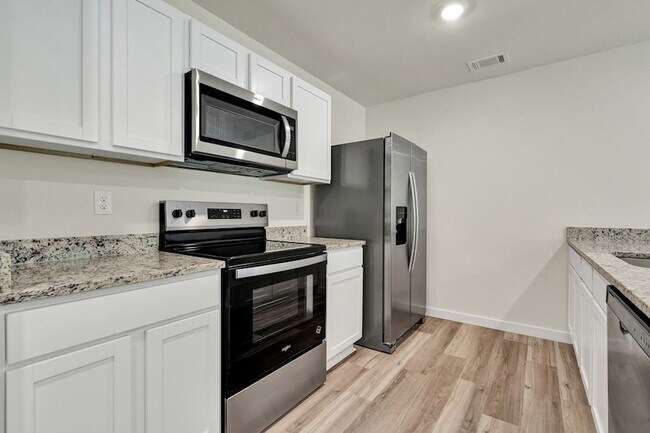 Foto del edificio - 627 Fox Den Cir