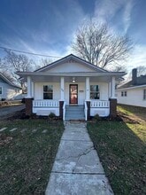 Building Photo - 112 Penmoken Park