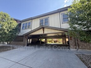 Building Photo - 1403 E Gibbon St