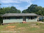 Primary Photo - 3 br, 1.5 bath House - 102 King Bee Circle