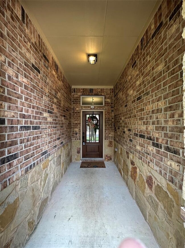Building Photo - 179 Blushing Dr