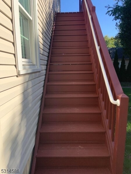 Foto del edificio - 27 N 6th Ave