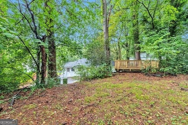 Foto del edificio - 551 Wimbledon Rd NE