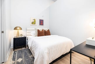 Building Photo - Jaeger Square