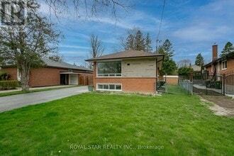 Building Photo - 114 Wincott Dr
