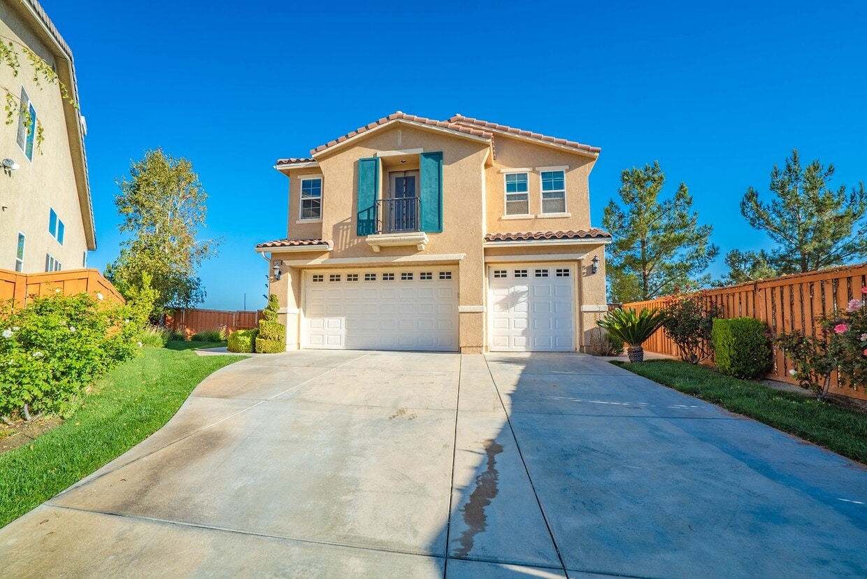 Primary Photo - COMING SOON! - Fair Oaks Ranch 5 Bedroom H...