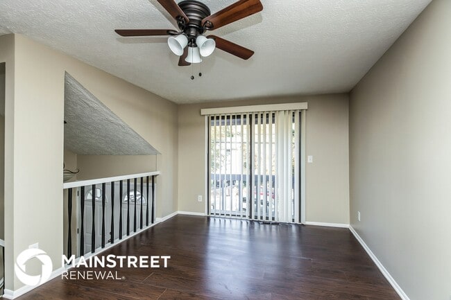 Building Photo - 4815 White Oak Trail