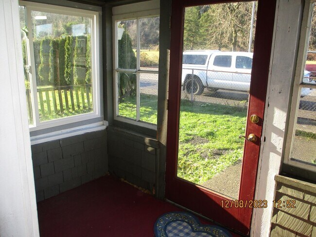 Foto del edificio - 916 LINCOLN ST. HOQUIAM