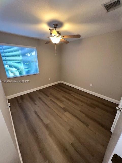 Foto del edificio - 4732 NW 114th Ave