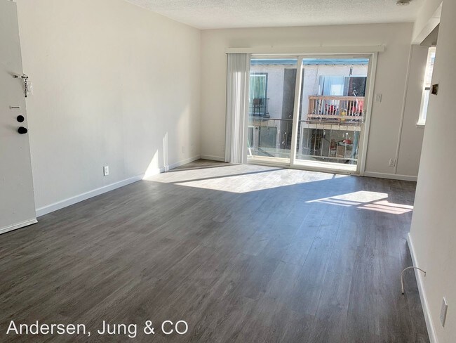 Building Photo - 3873 Starview Dr